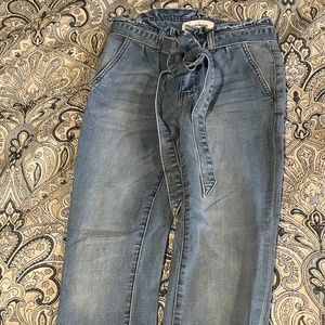 Ashley Mason Size 5 Tie Front Jeans